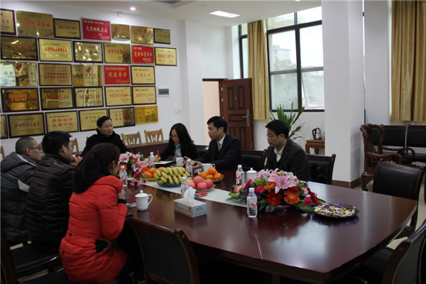 Mr. Miao of Guangzhou Baiyun Chemical Industry Co., Ltd. Visits our Company